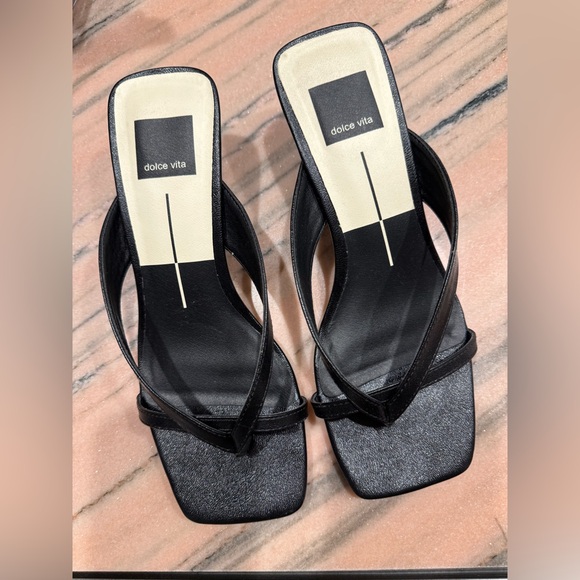 Dolce Vita Shoes - Dolce vita black heels size 7
